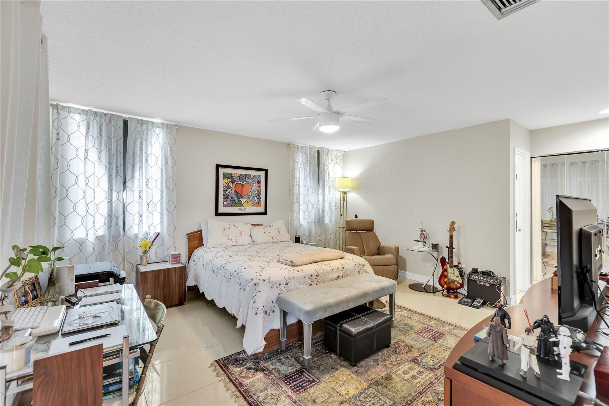7470 NW 36th St