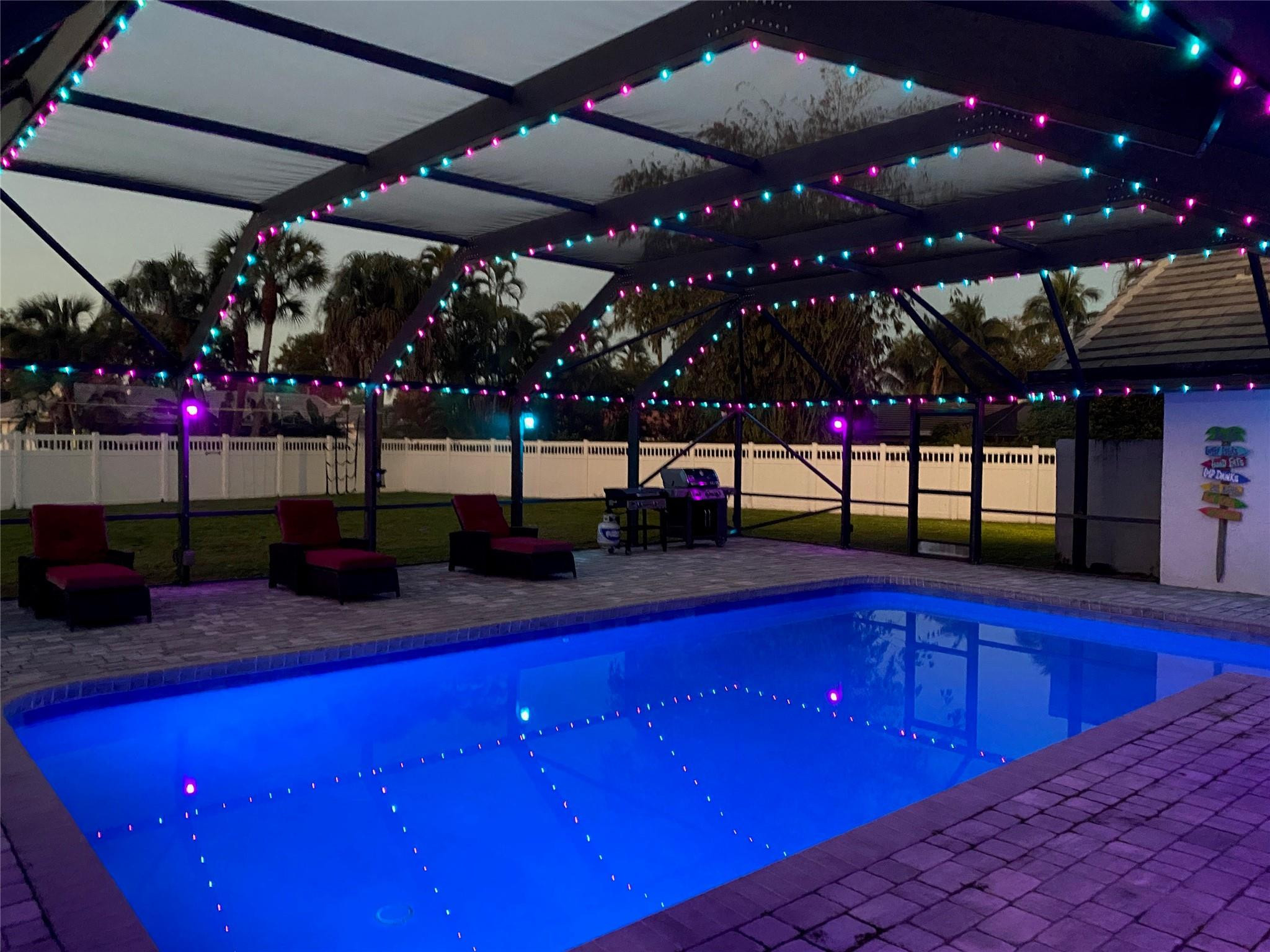 9909 NW 14th Ct