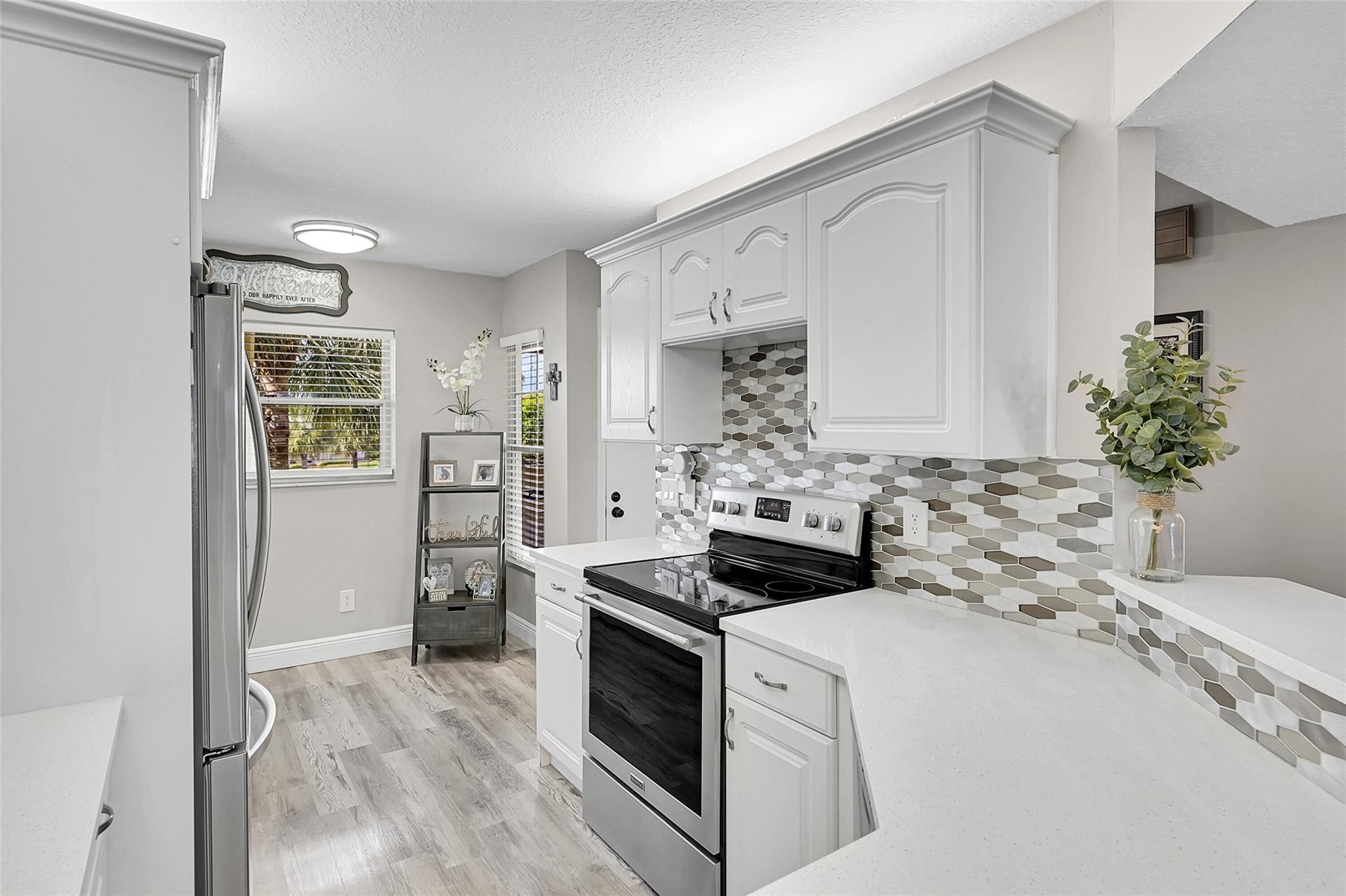 23249 Barwood Ln 303