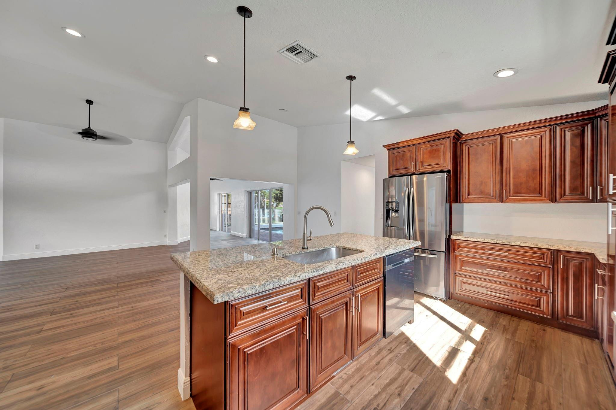 5727 NW 46th Dr