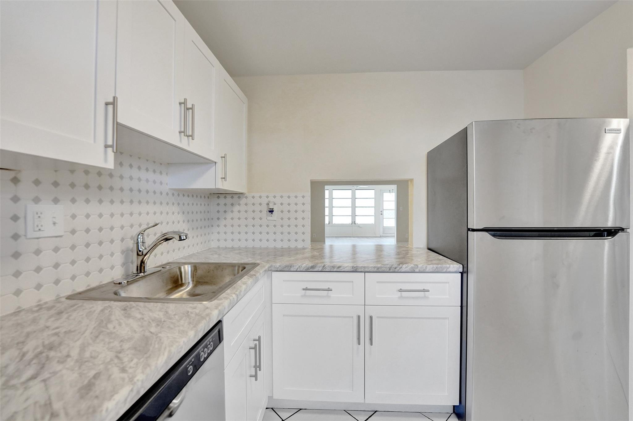 7897 Golf Circle Dr 105