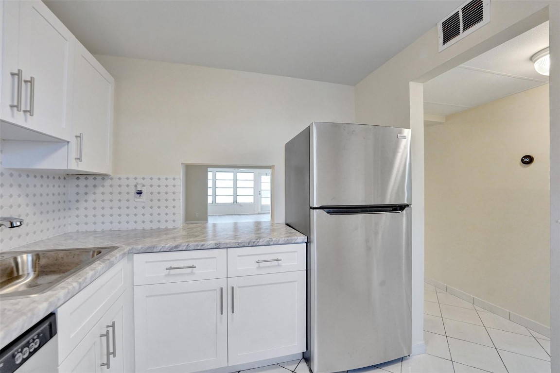 7897 Golf Circle Dr 105