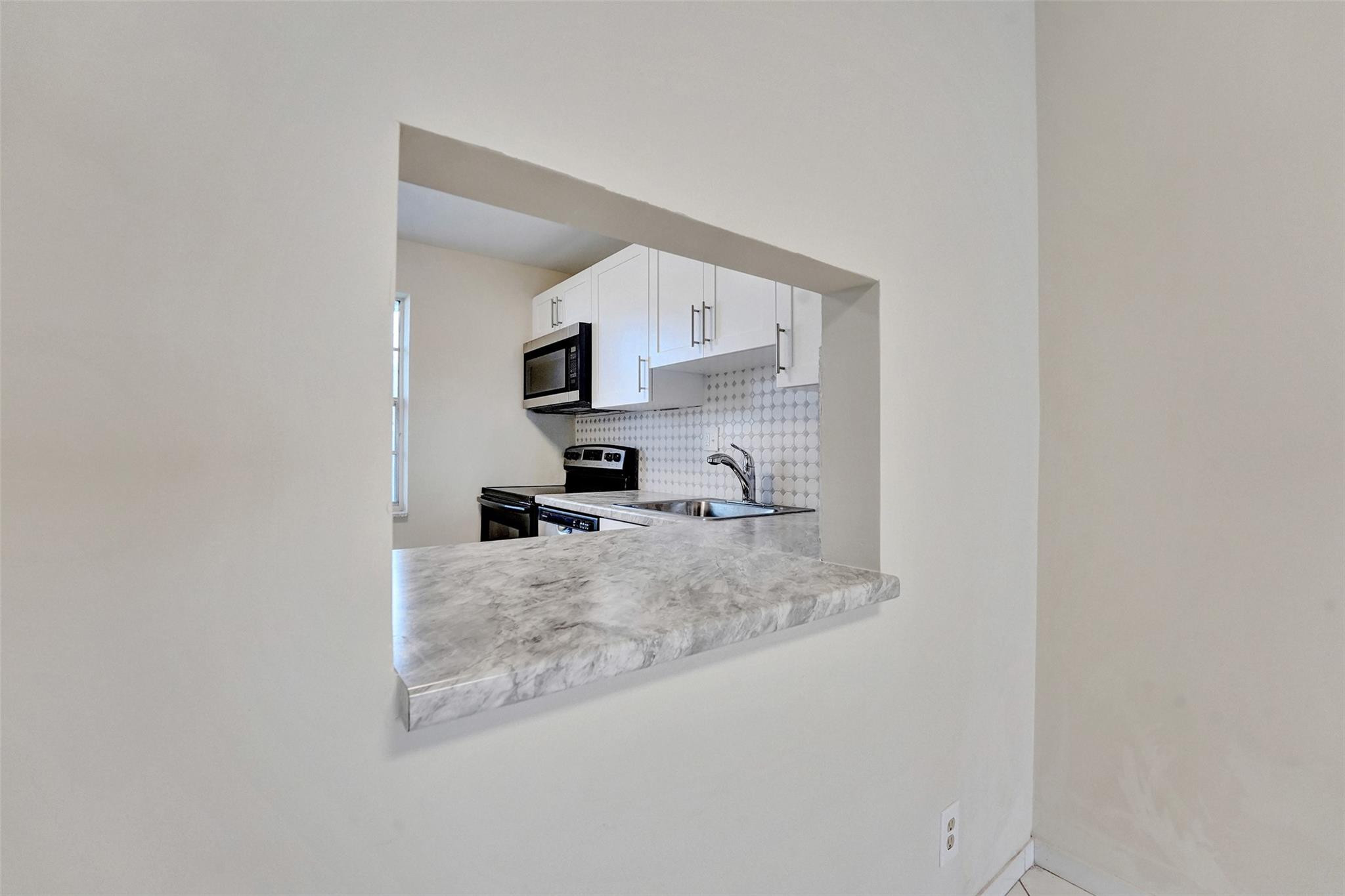 7897 Golf Circle Dr 105