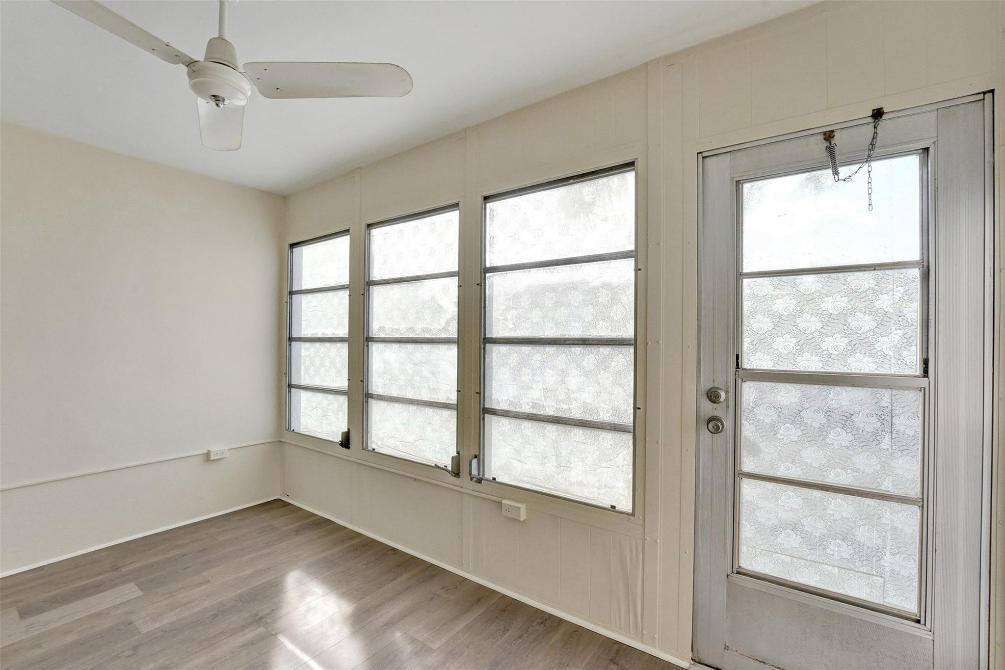 7897 Golf Circle Dr 105