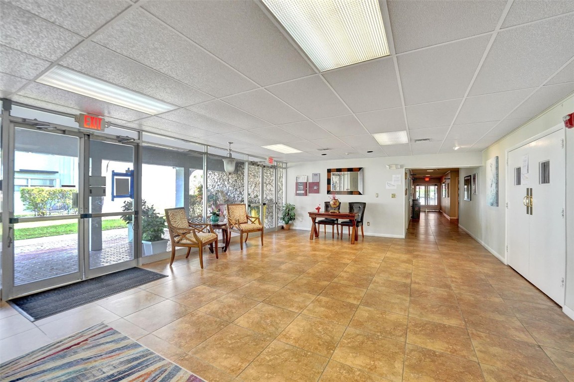 7897 Golf Circle Dr 105