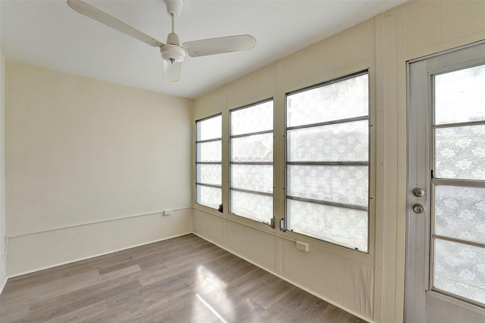 7897 Golf Circle Dr 105