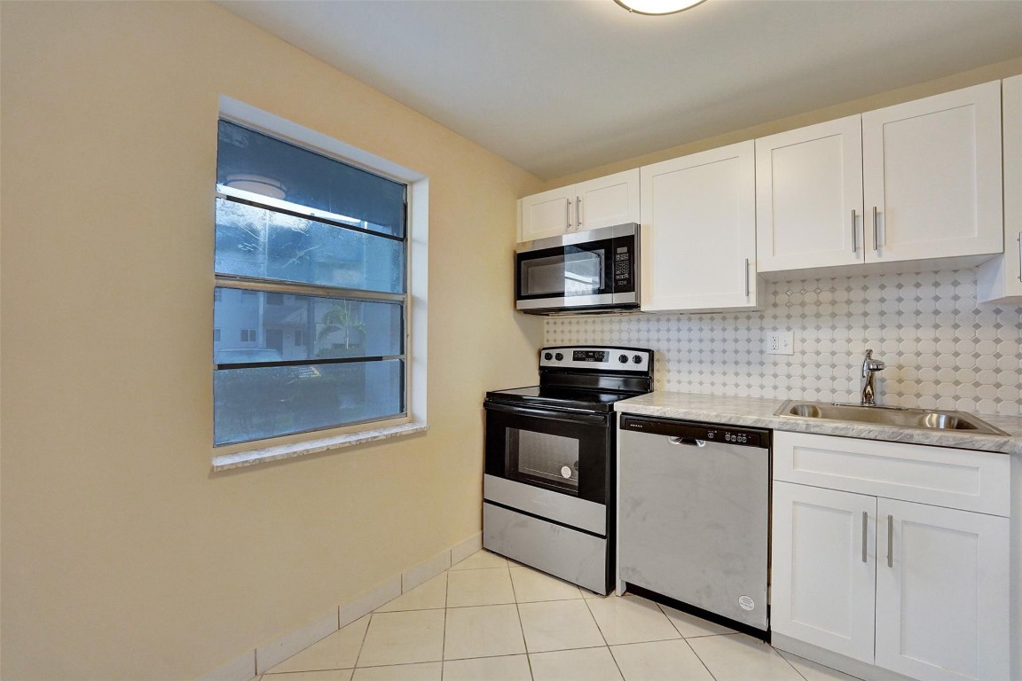 7897 Golf Circle Dr 105