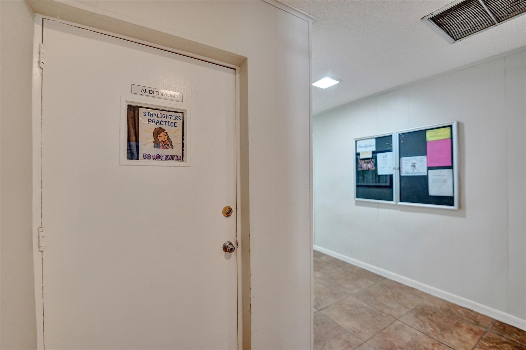 7897 Golf Circle Dr 105