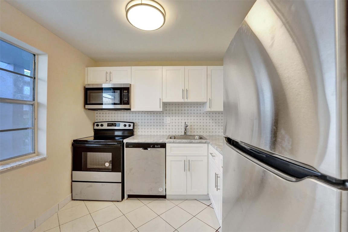 7897 Golf Circle Dr 105