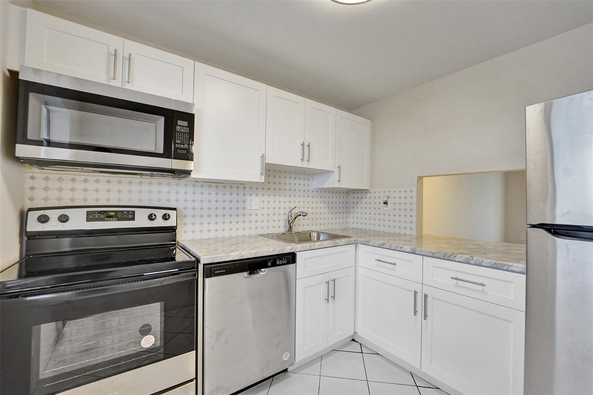 7897 Golf Circle Dr 105