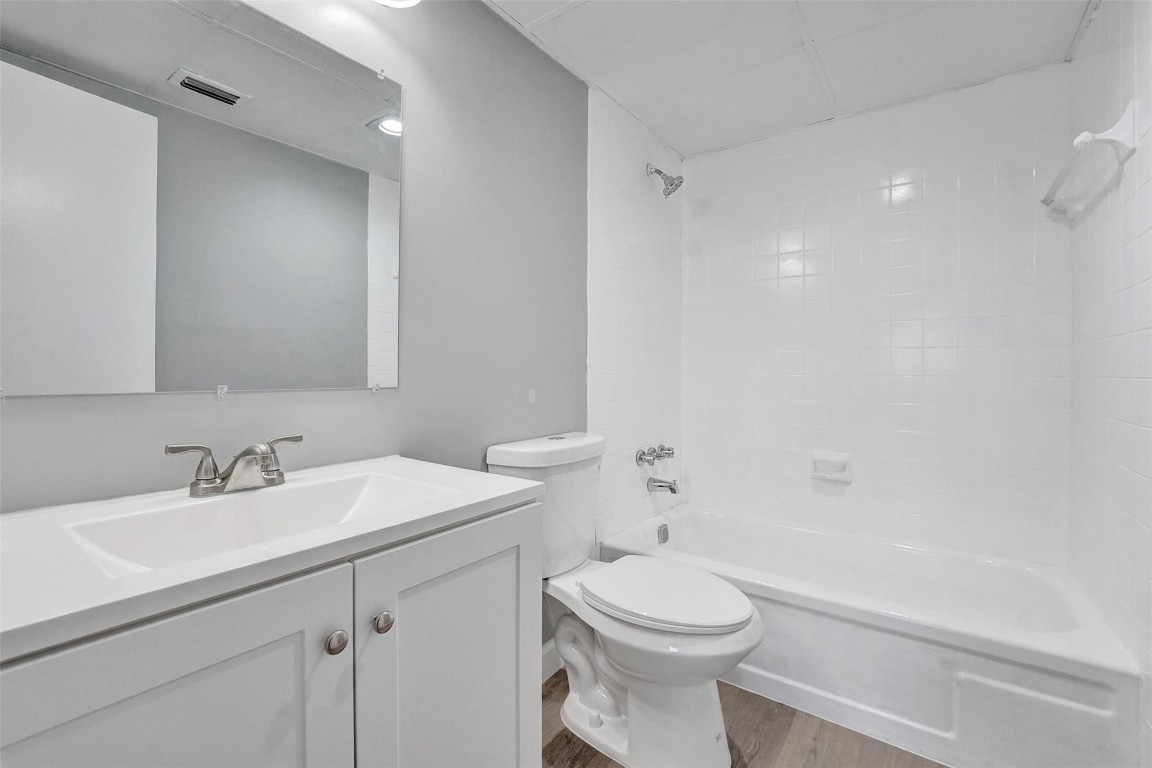 7897 Golf Circle Dr 105