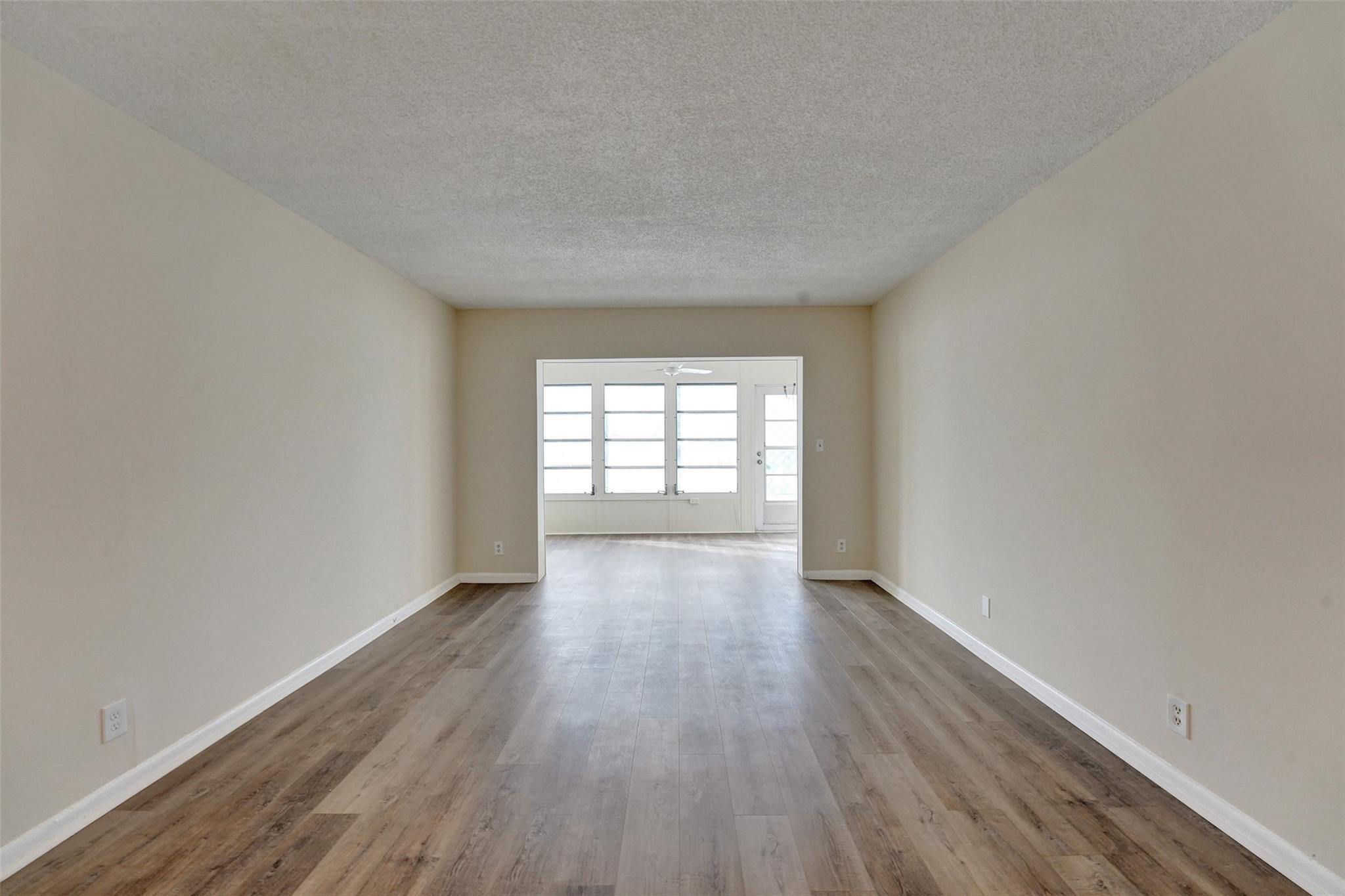 7897 Golf Circle Dr 105