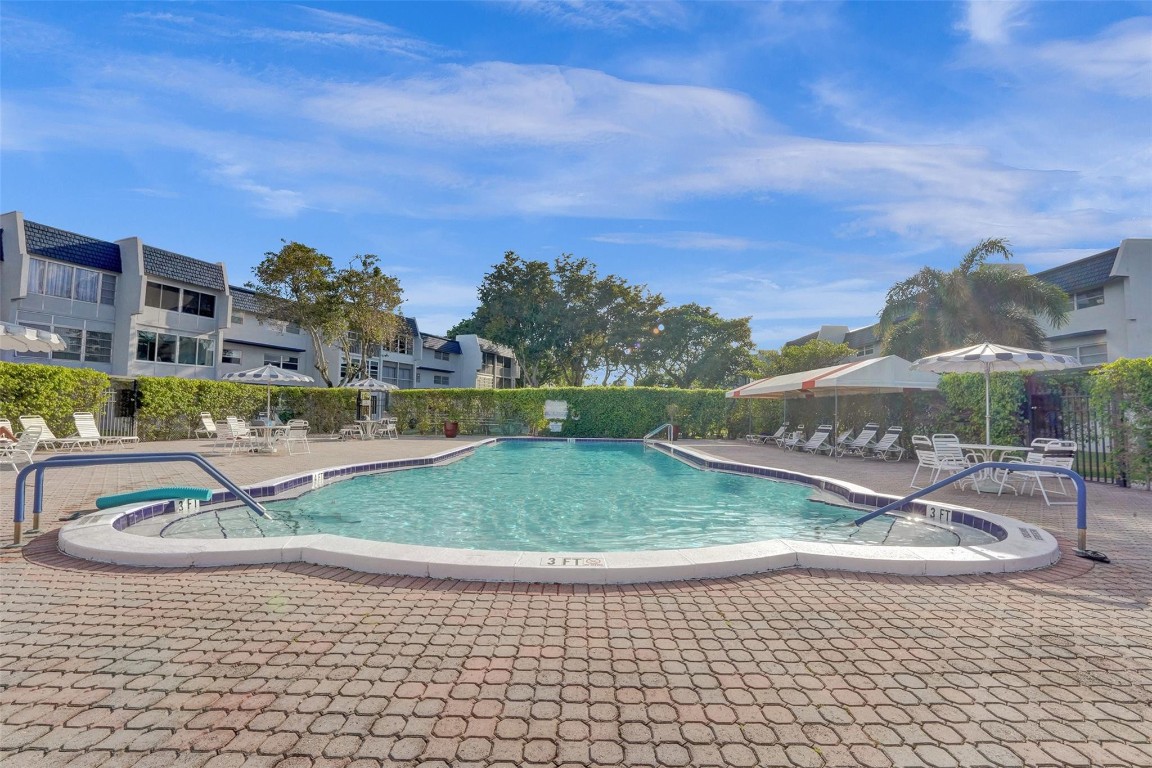 7897 Golf Circle Dr 105