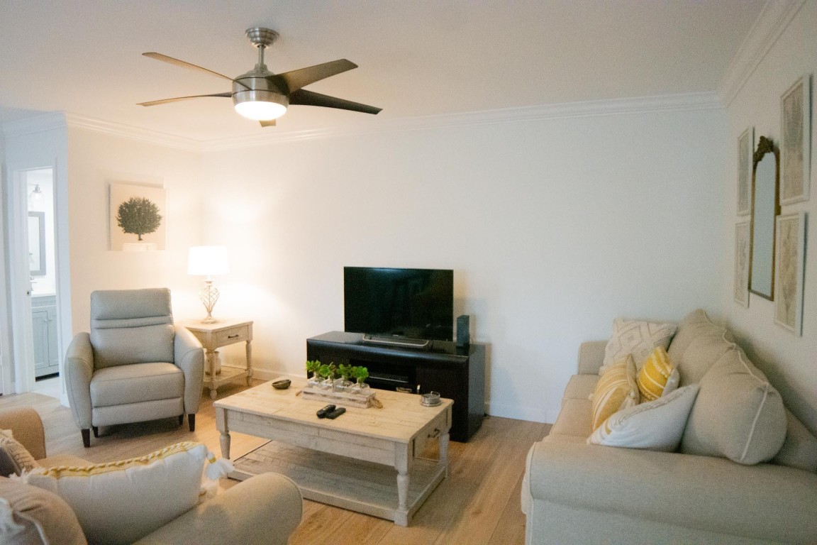 22785 SW 66th Ave 202