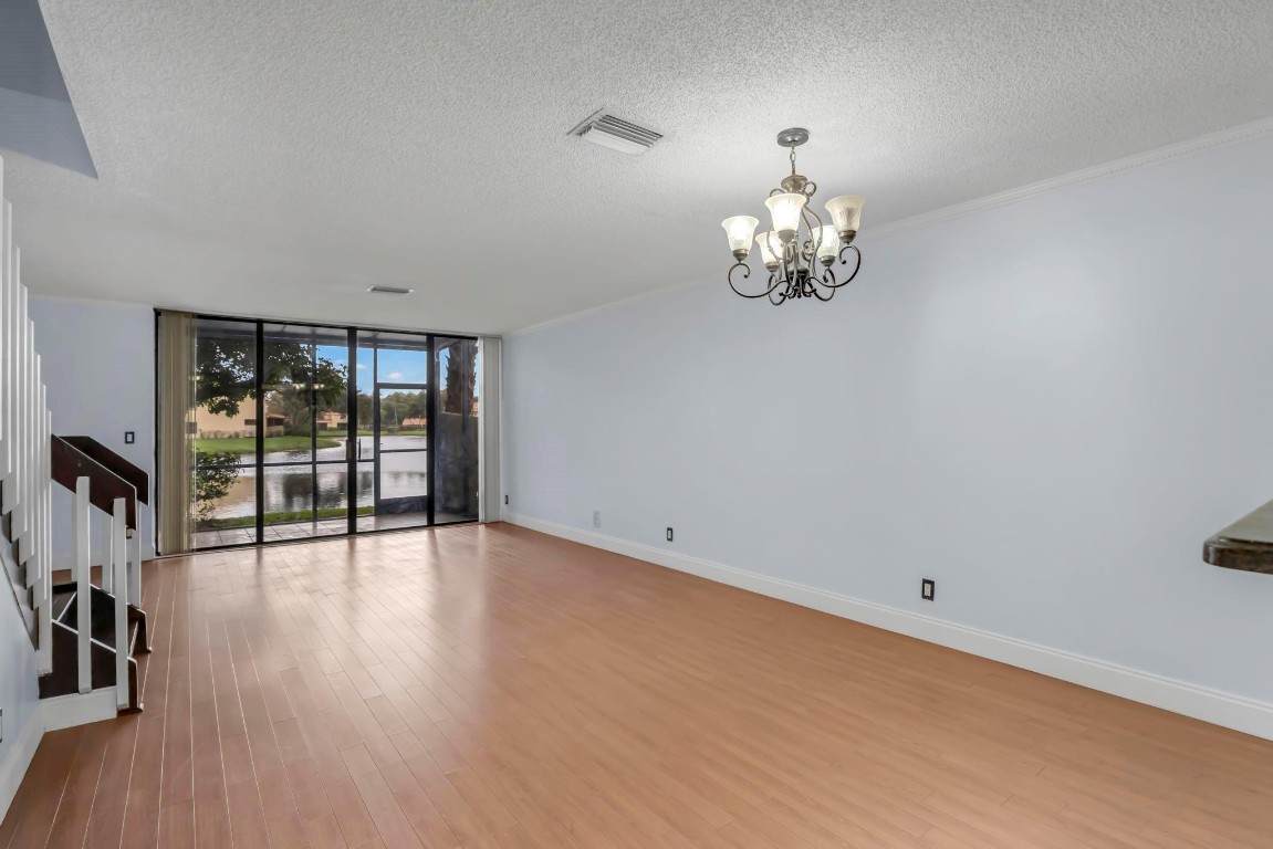 3694 Coral Tree Cir 3694