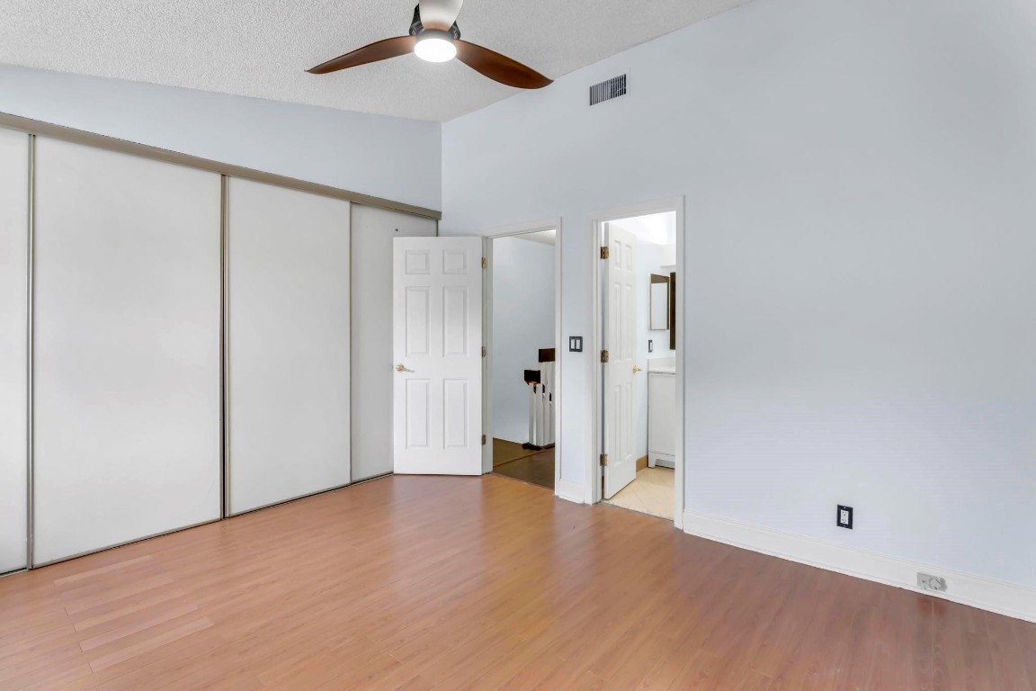 3694 Coral Tree Cir 3694