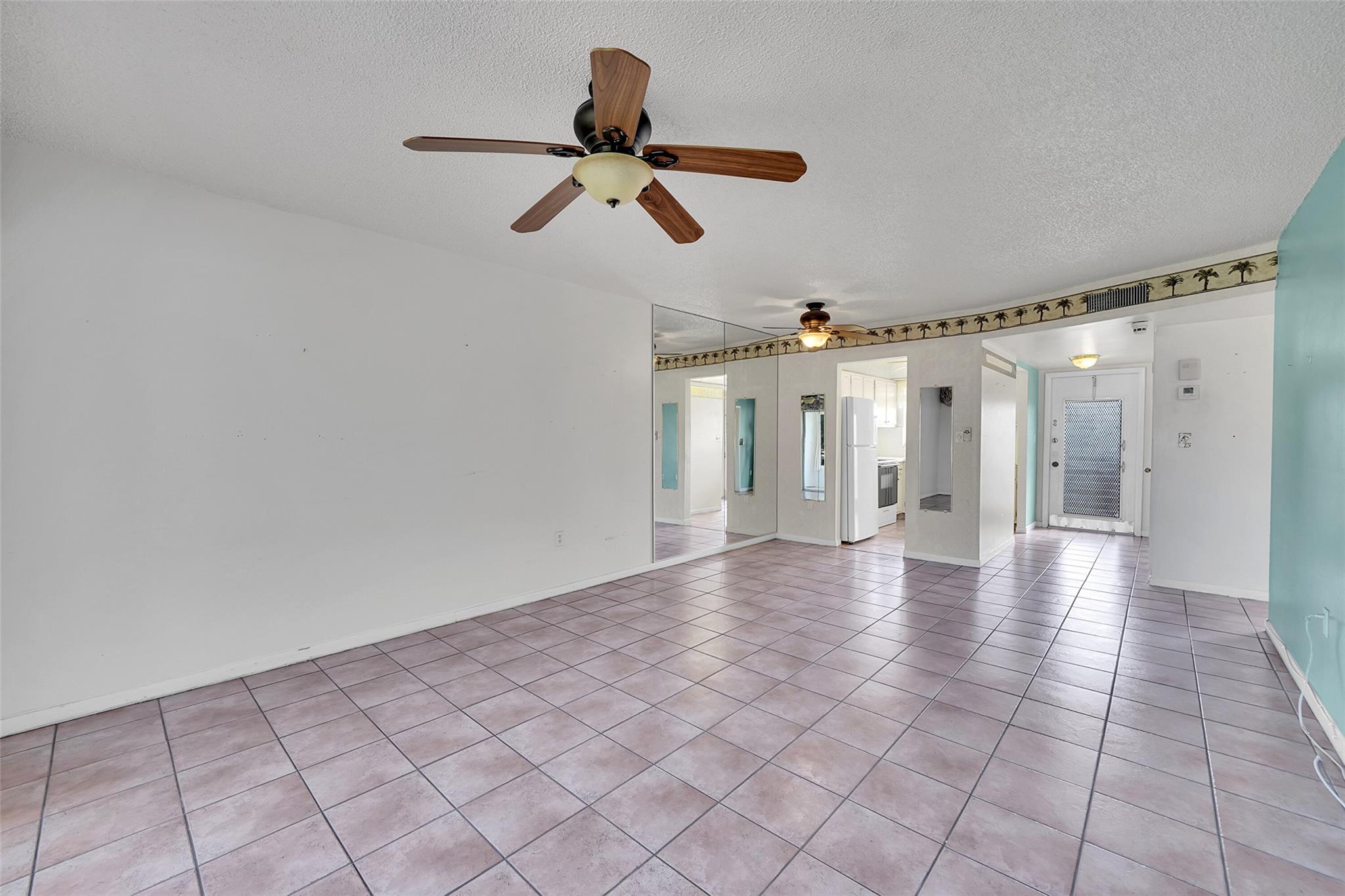 2701 N Pine Island Rd 311