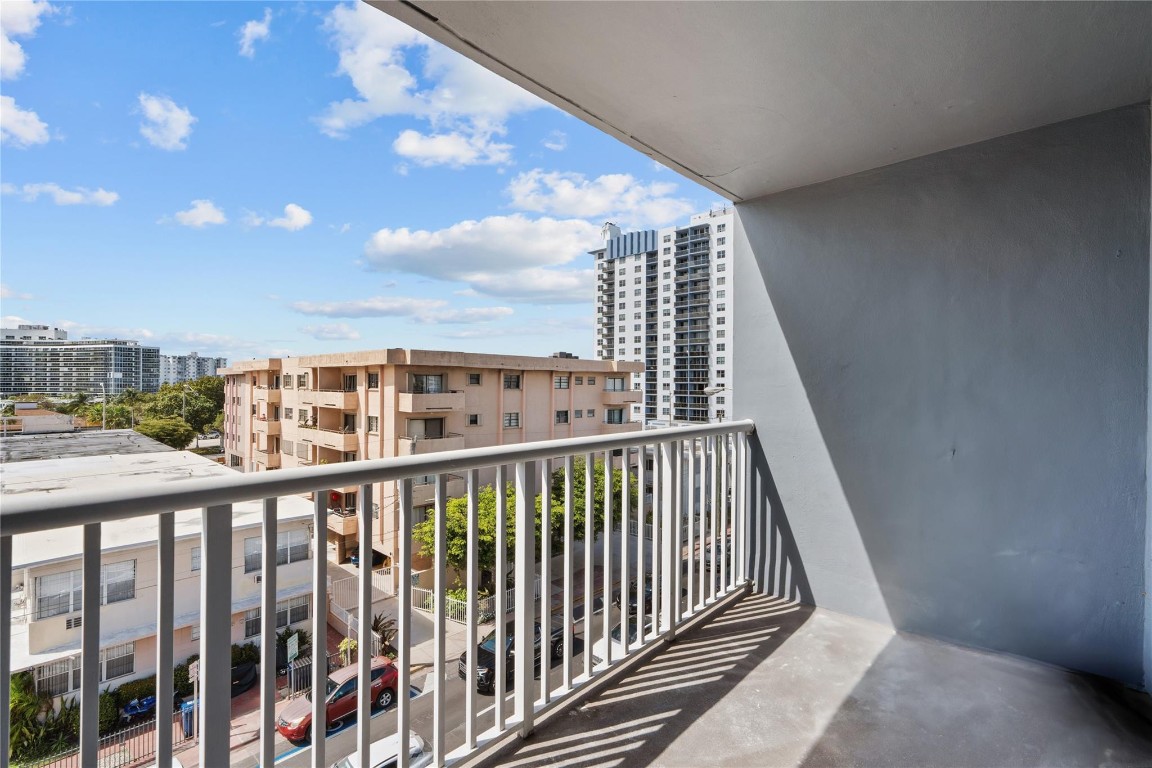 6855 Abbott Ave 5-504