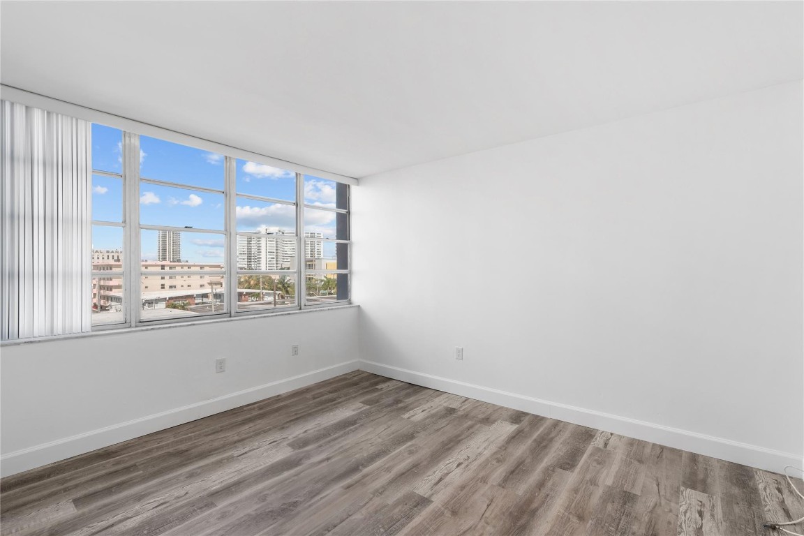 6855 Abbott Ave 5-504