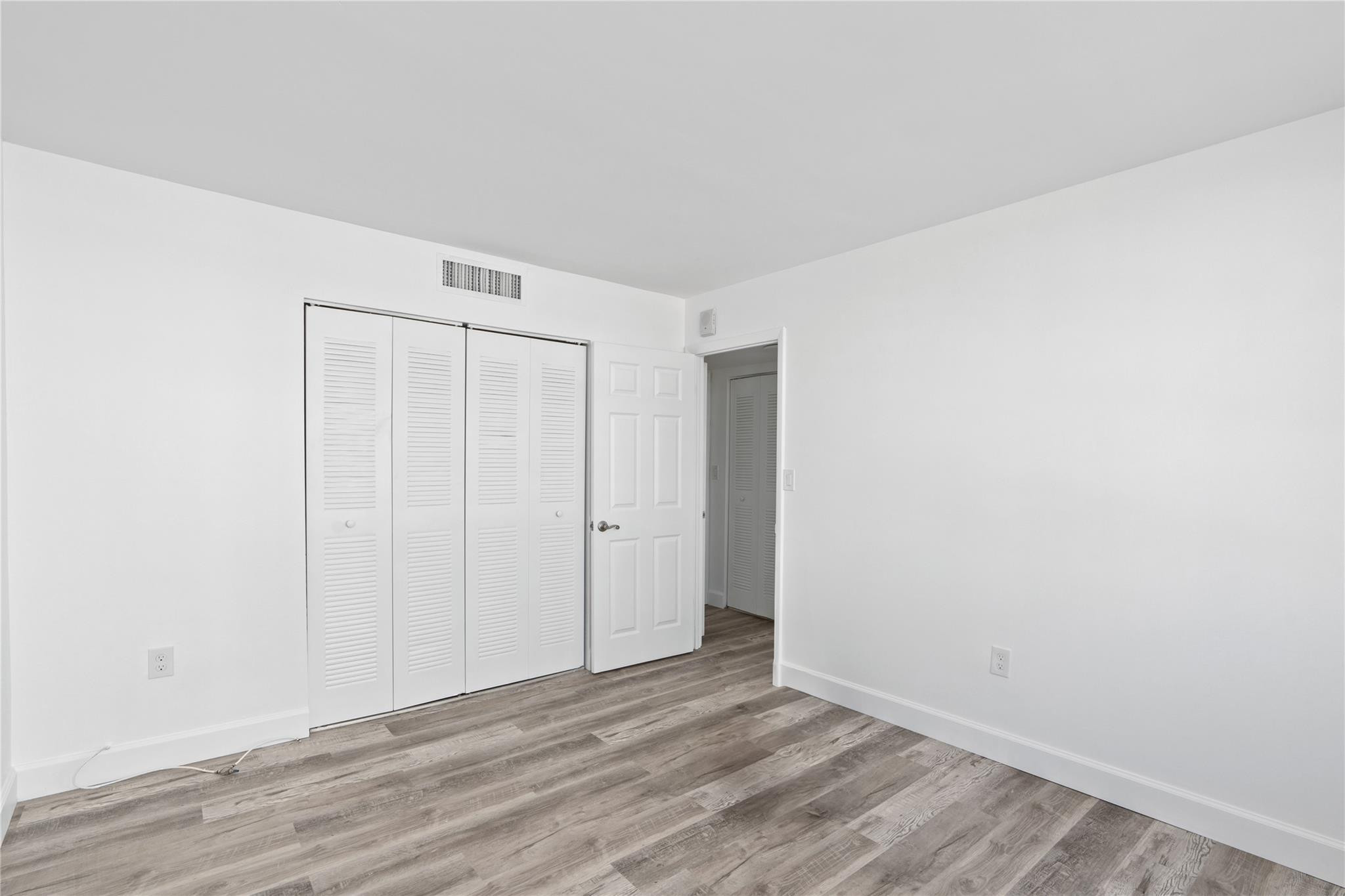 6855 Abbott Ave 5-504