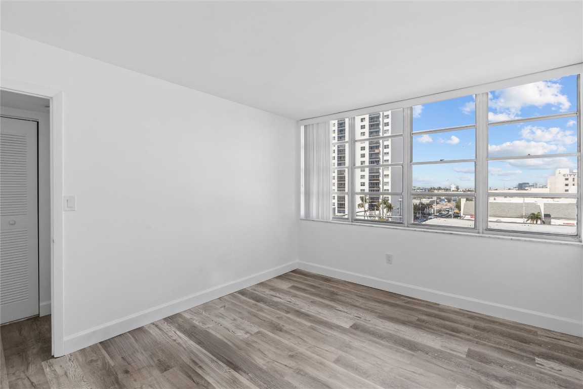 6855 Abbott Ave 5-504