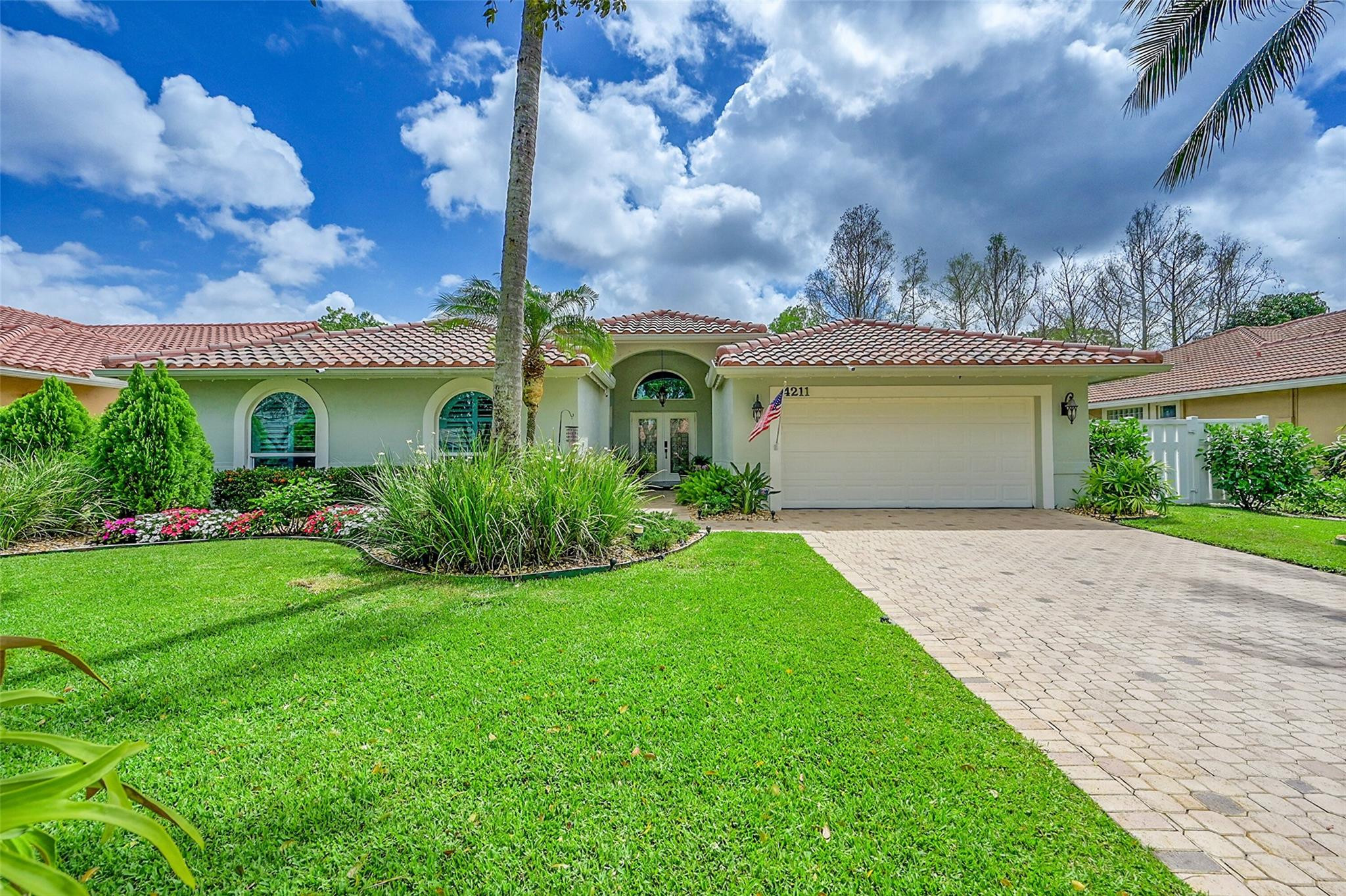 4211 NW 67th Ter