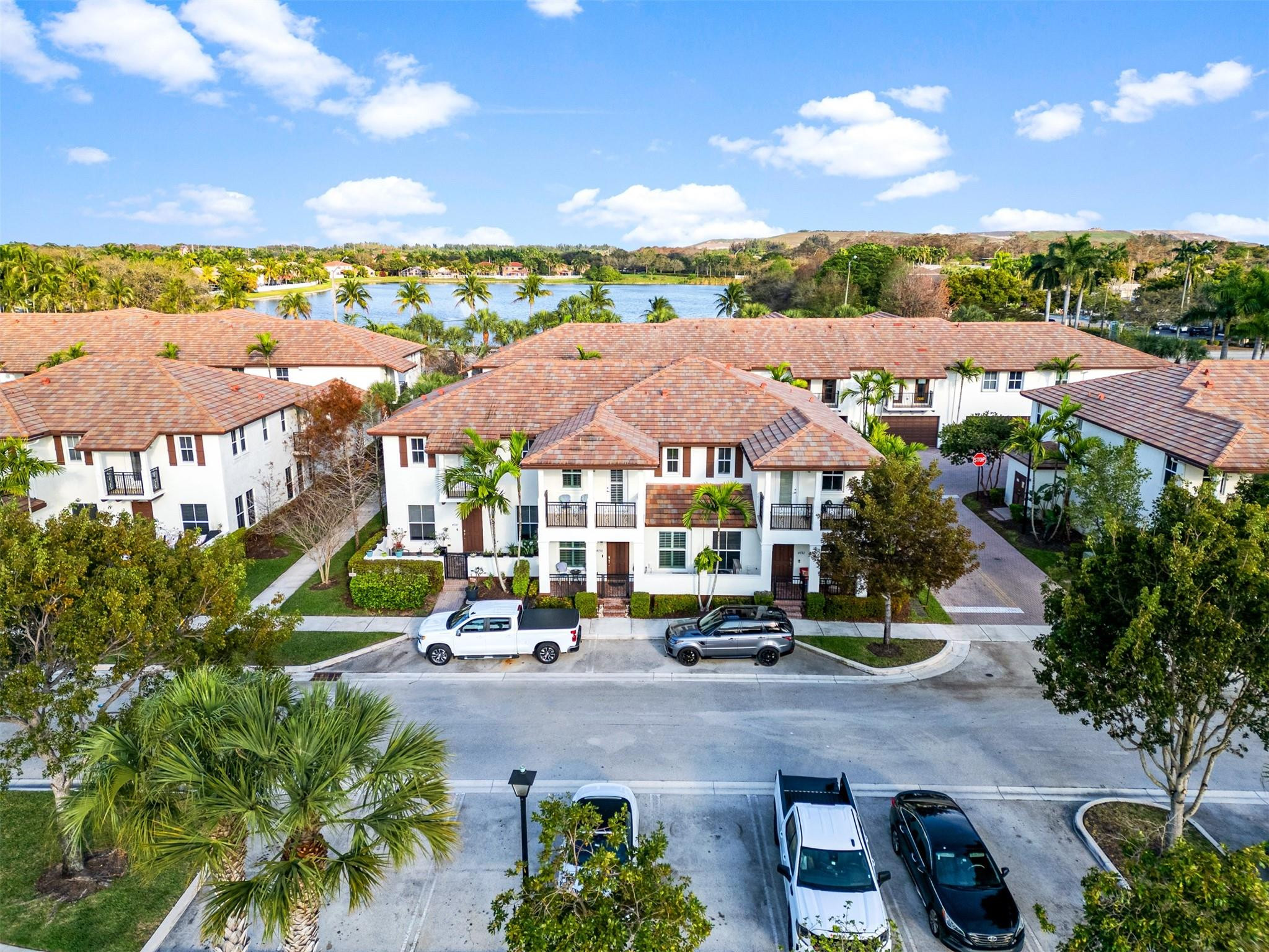 4730 Monarch Way