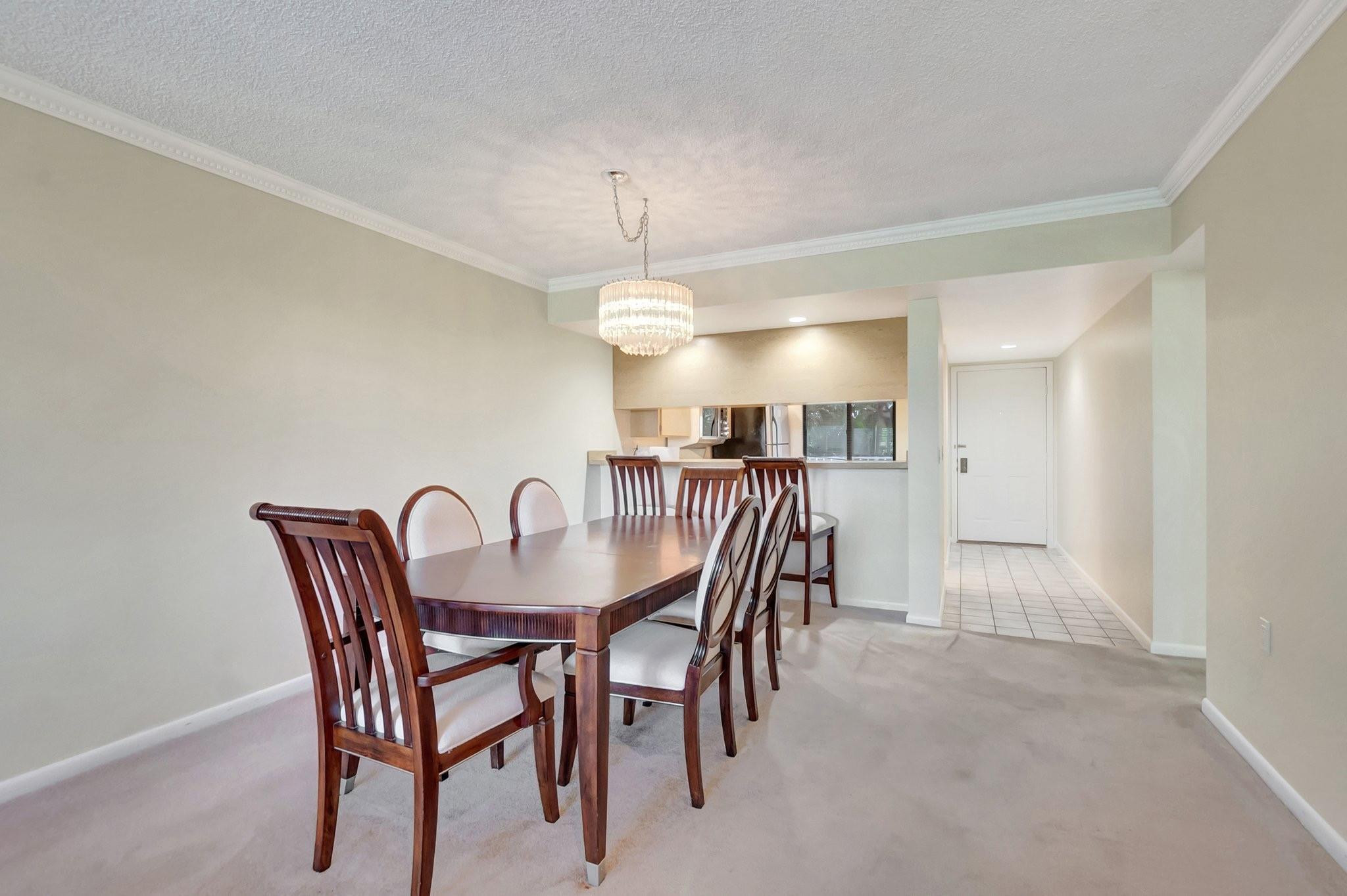 6145 Balboa Cir 305