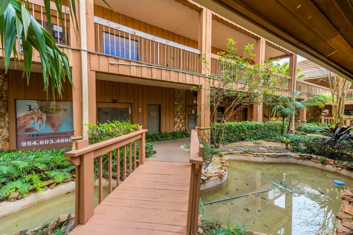 7800 W Oakland Park Blvd 4B13