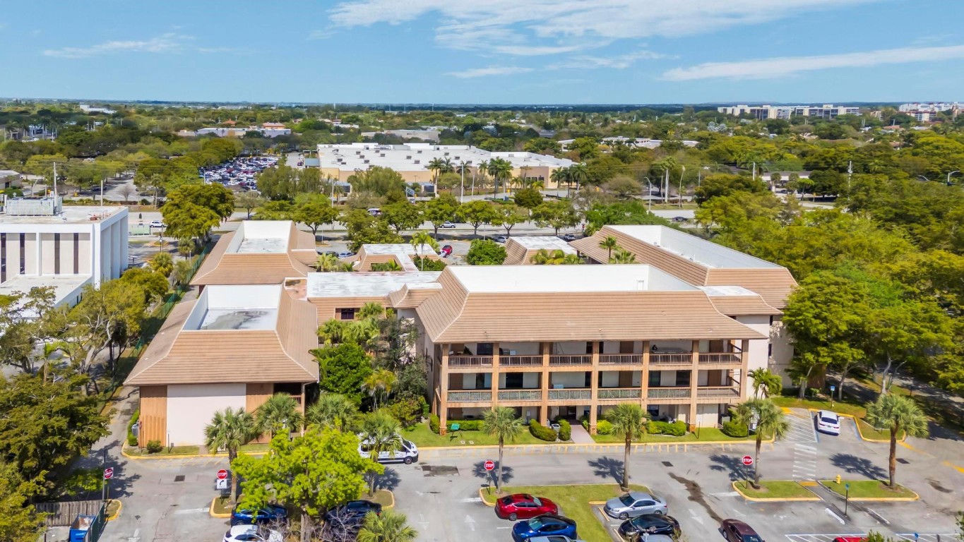 7800 W Oakland Park Blvd 4B13