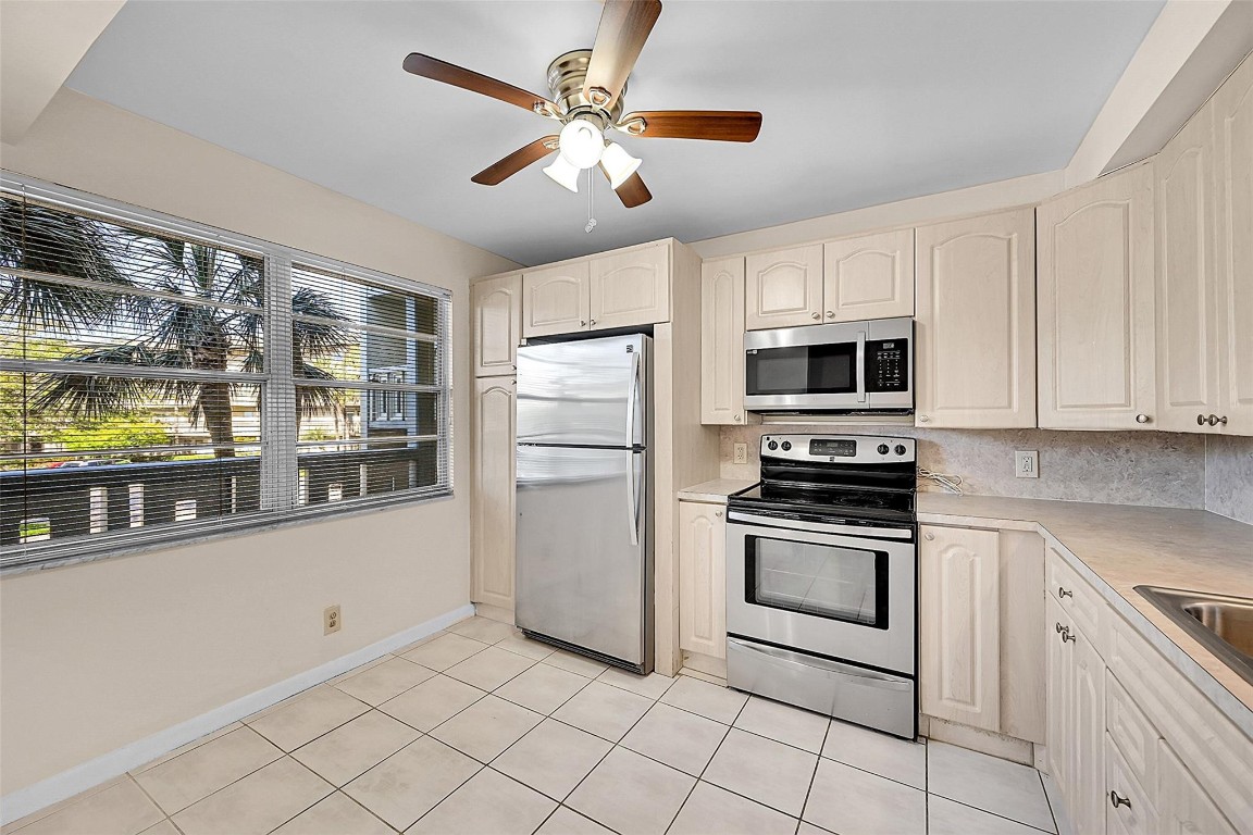 3004 Portofino Isle C2