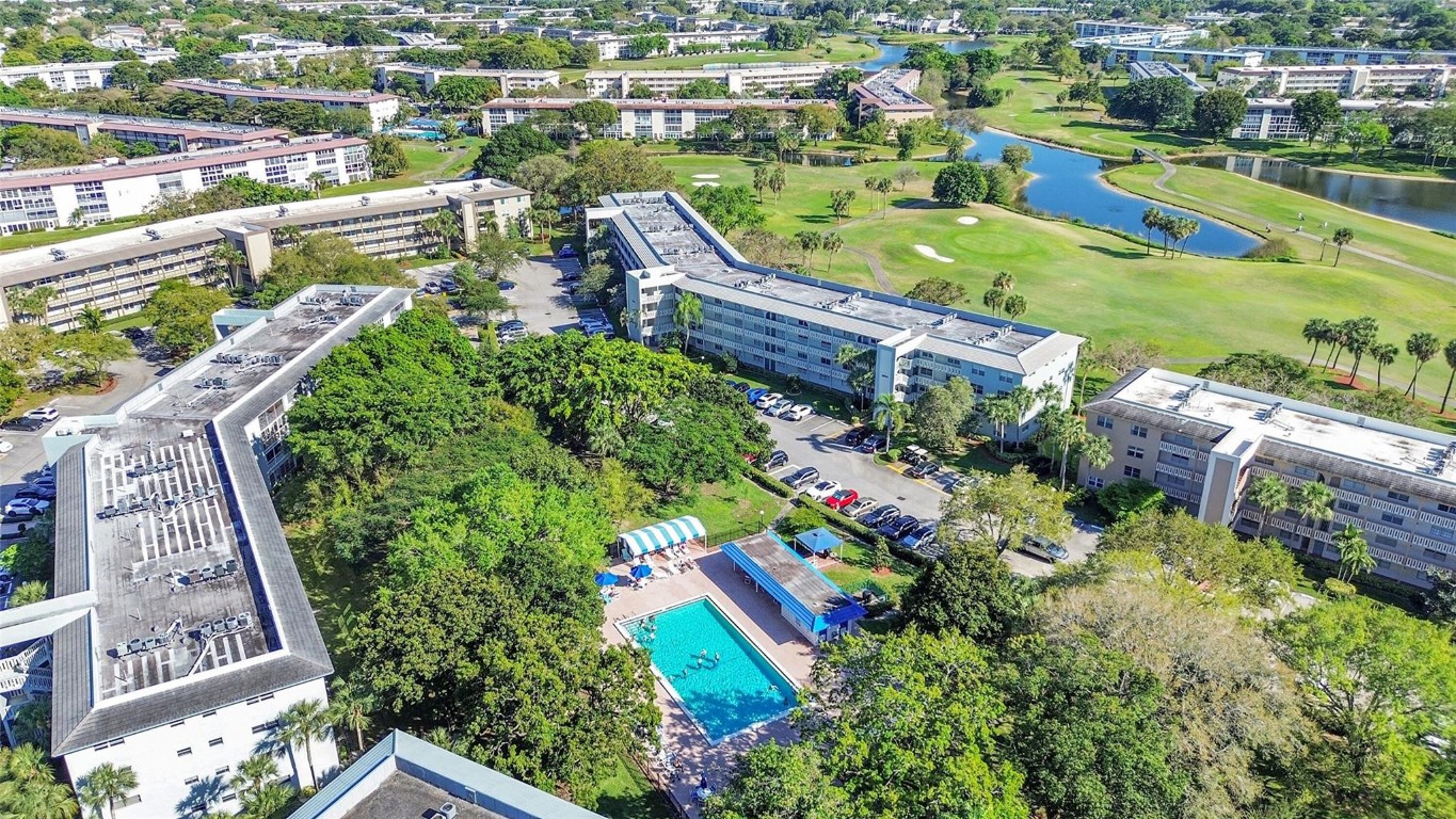 3004 Portofino Isle C2