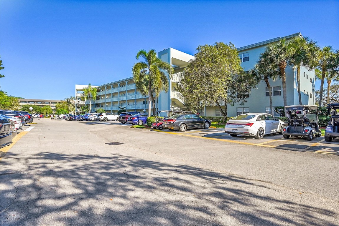 3004 Portofino Isle C2