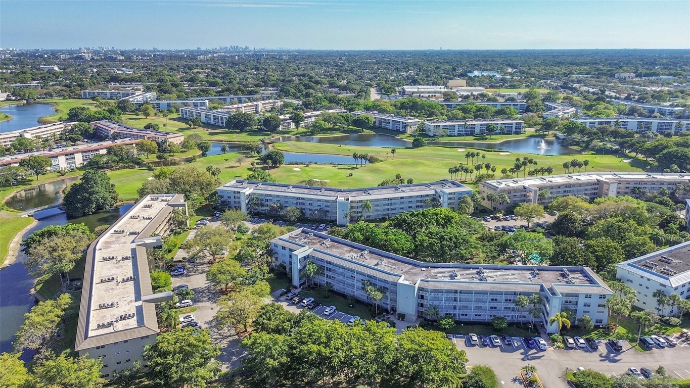 3004 Portofino Isle C2