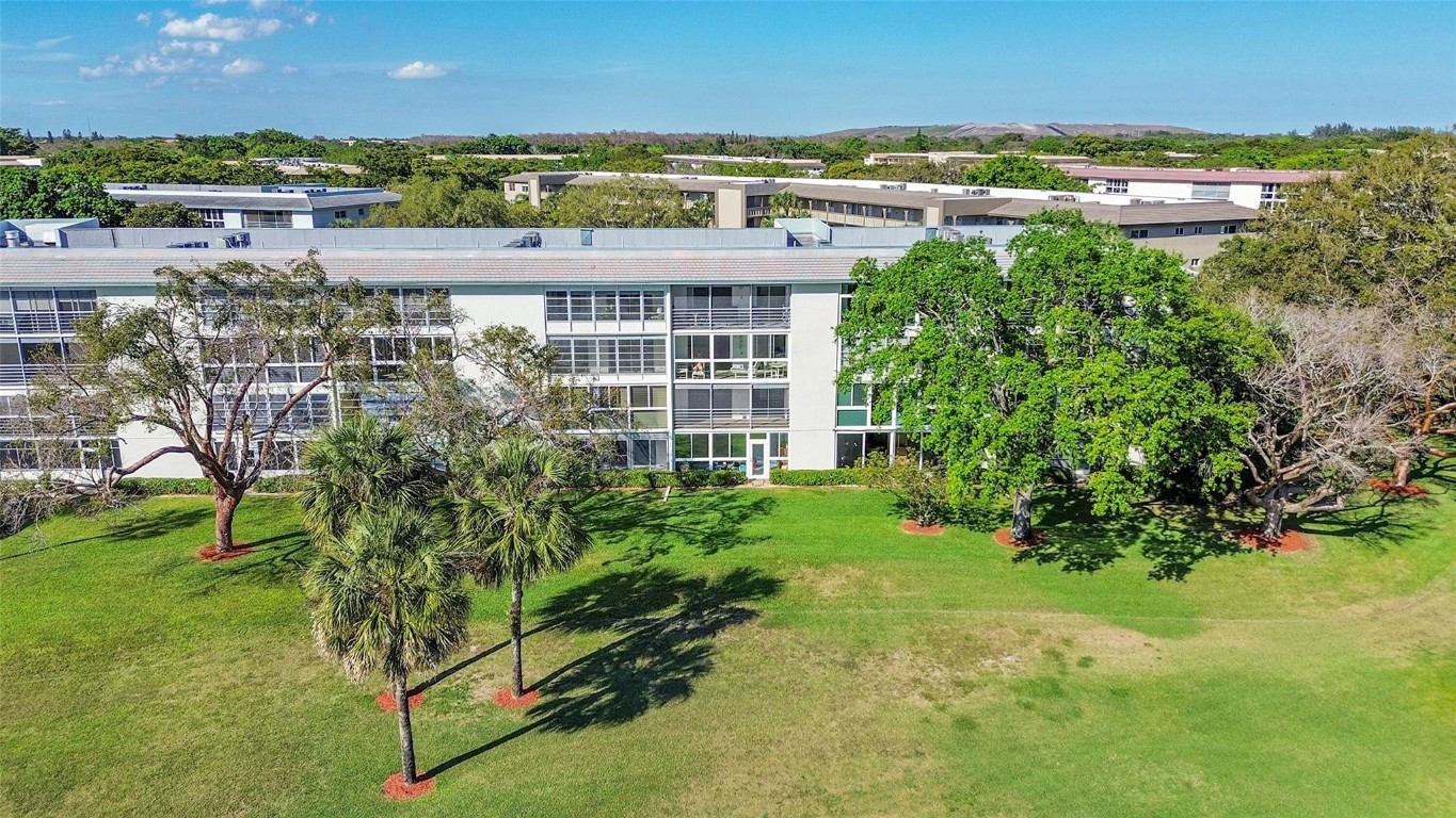 3004 Portofino Isle C2