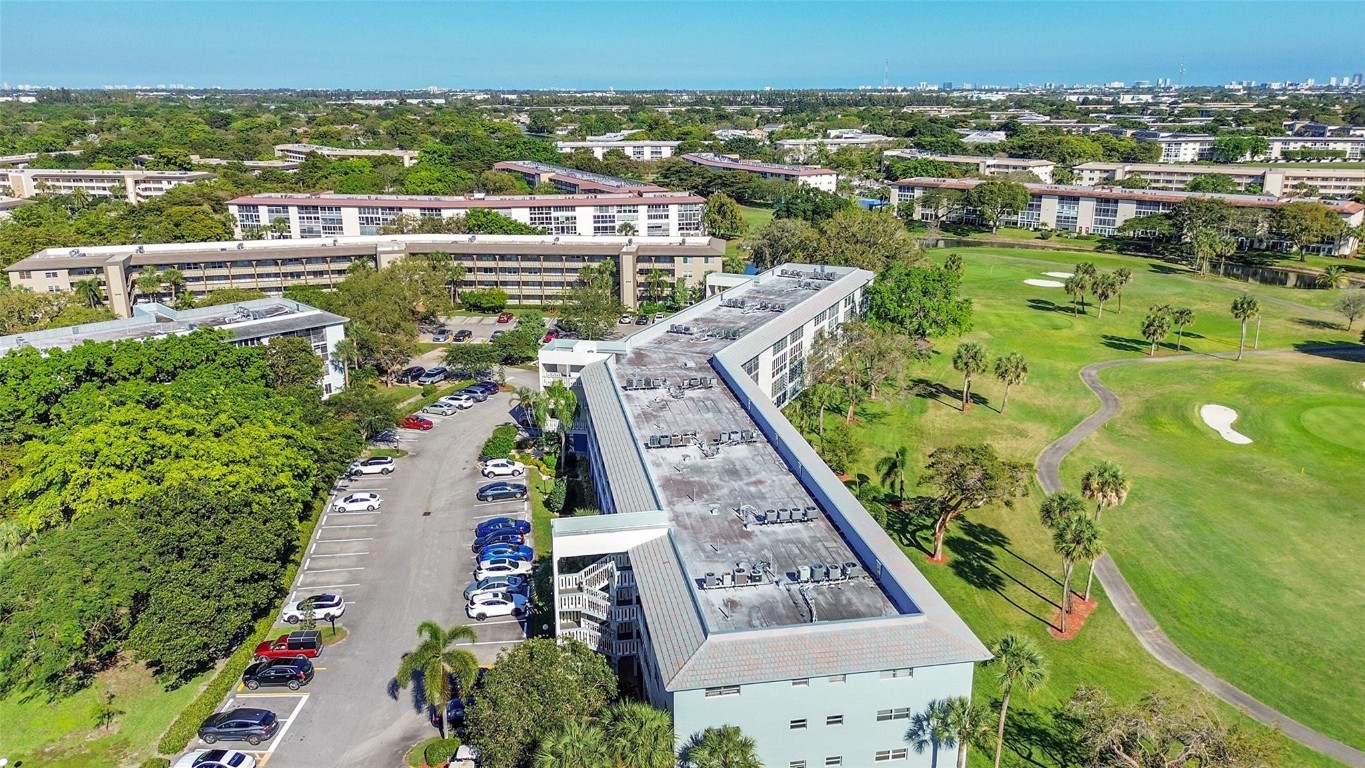 3004 Portofino Isle C2