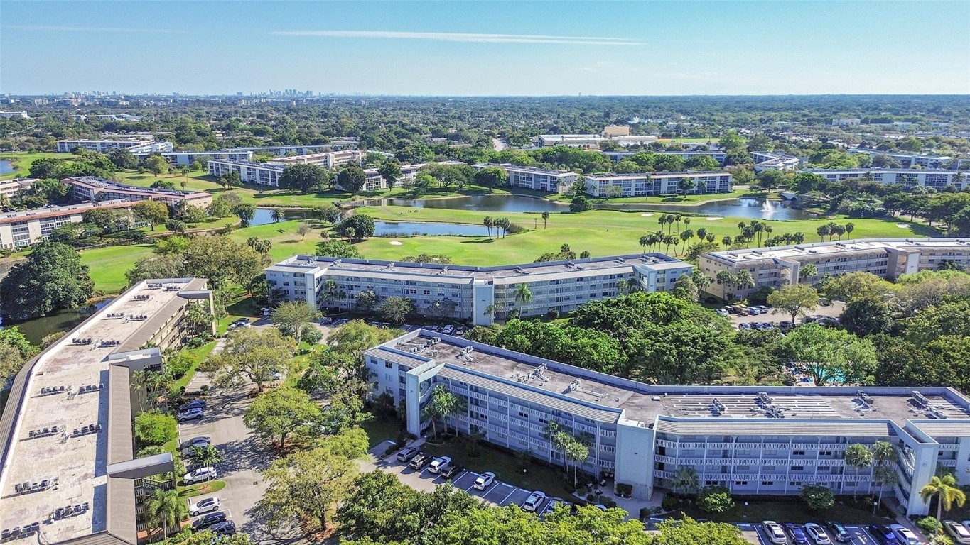 3004 Portofino Isle C2