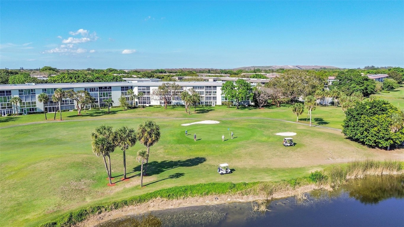 3004 Portofino Isle C2