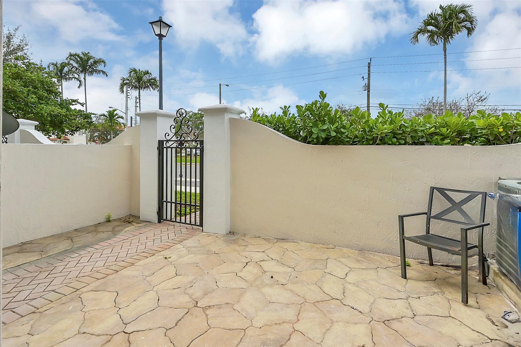 2994 NW 36th Ter