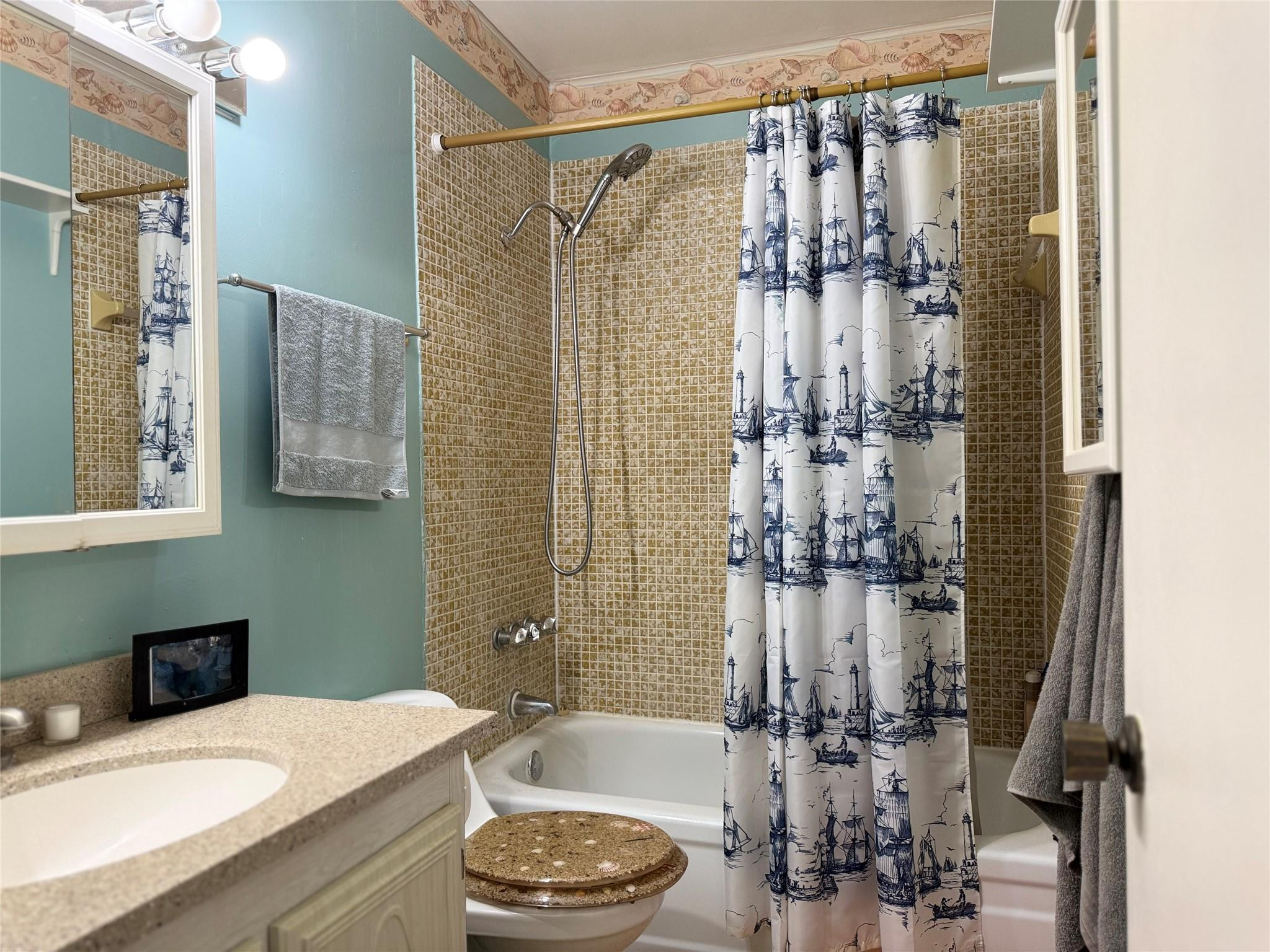 331 Cape Cod Cir 331