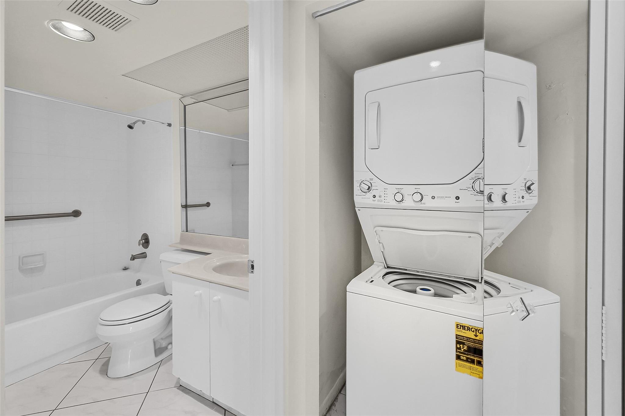 1604 Abaco Dr B3