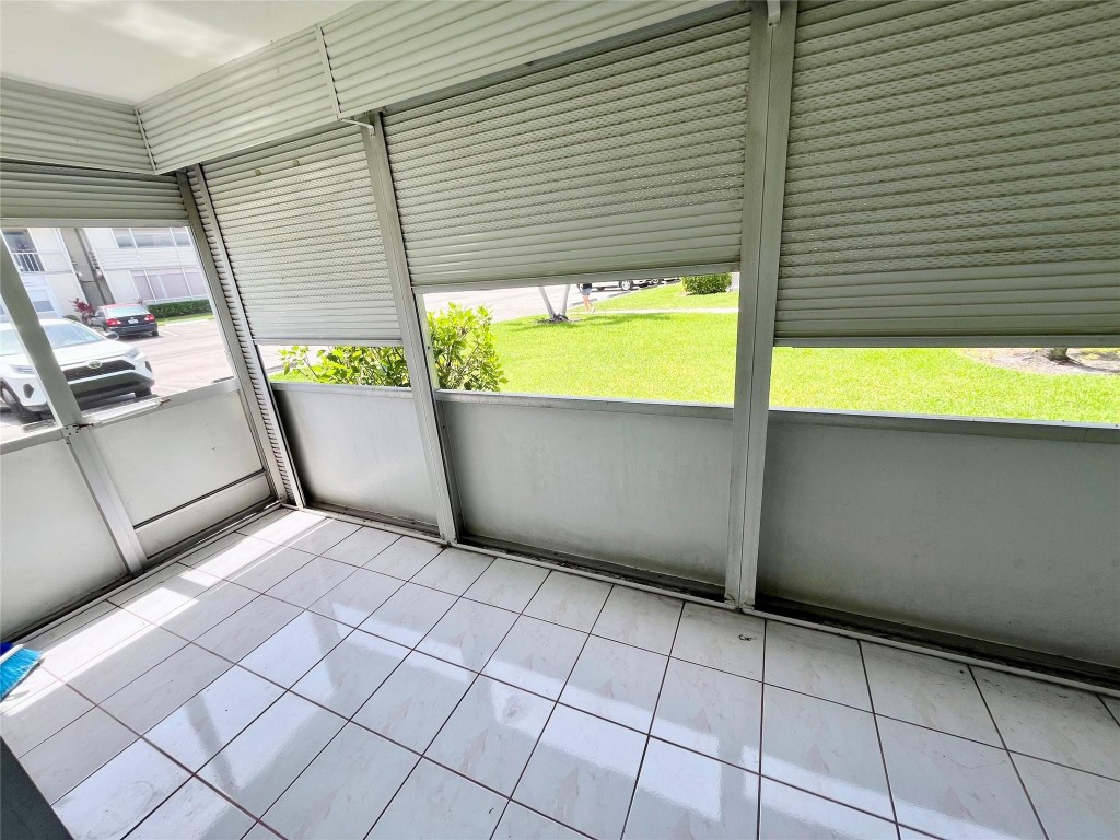 302 Flanders G Drive 302