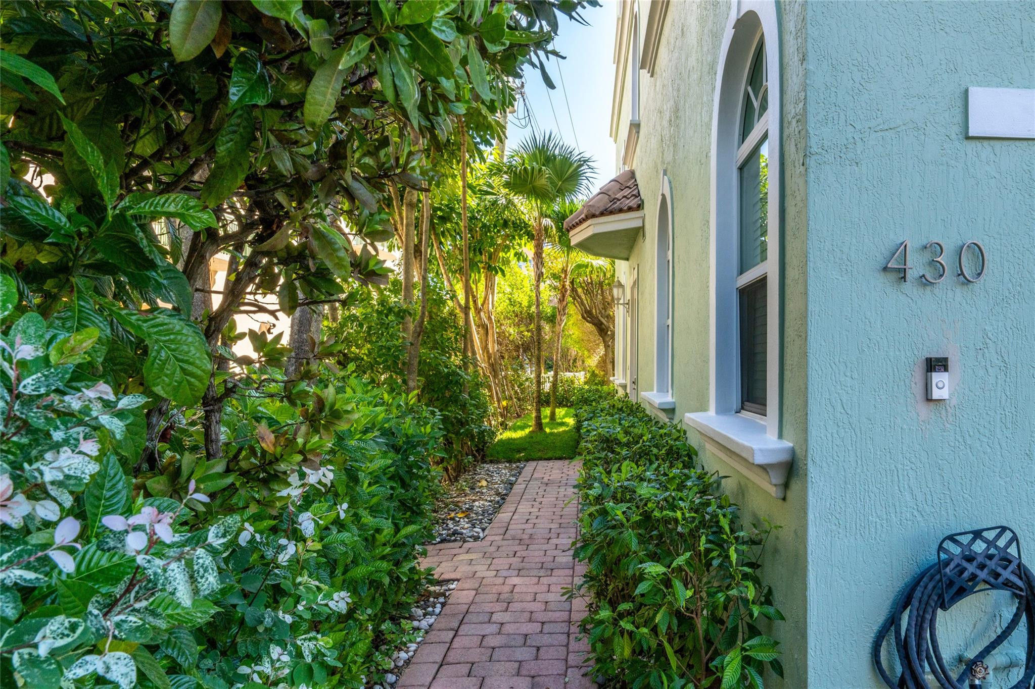 430 Sunset Dr