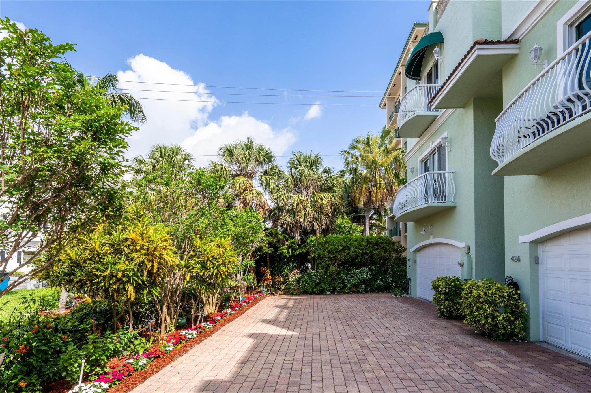 430 Sunset Dr