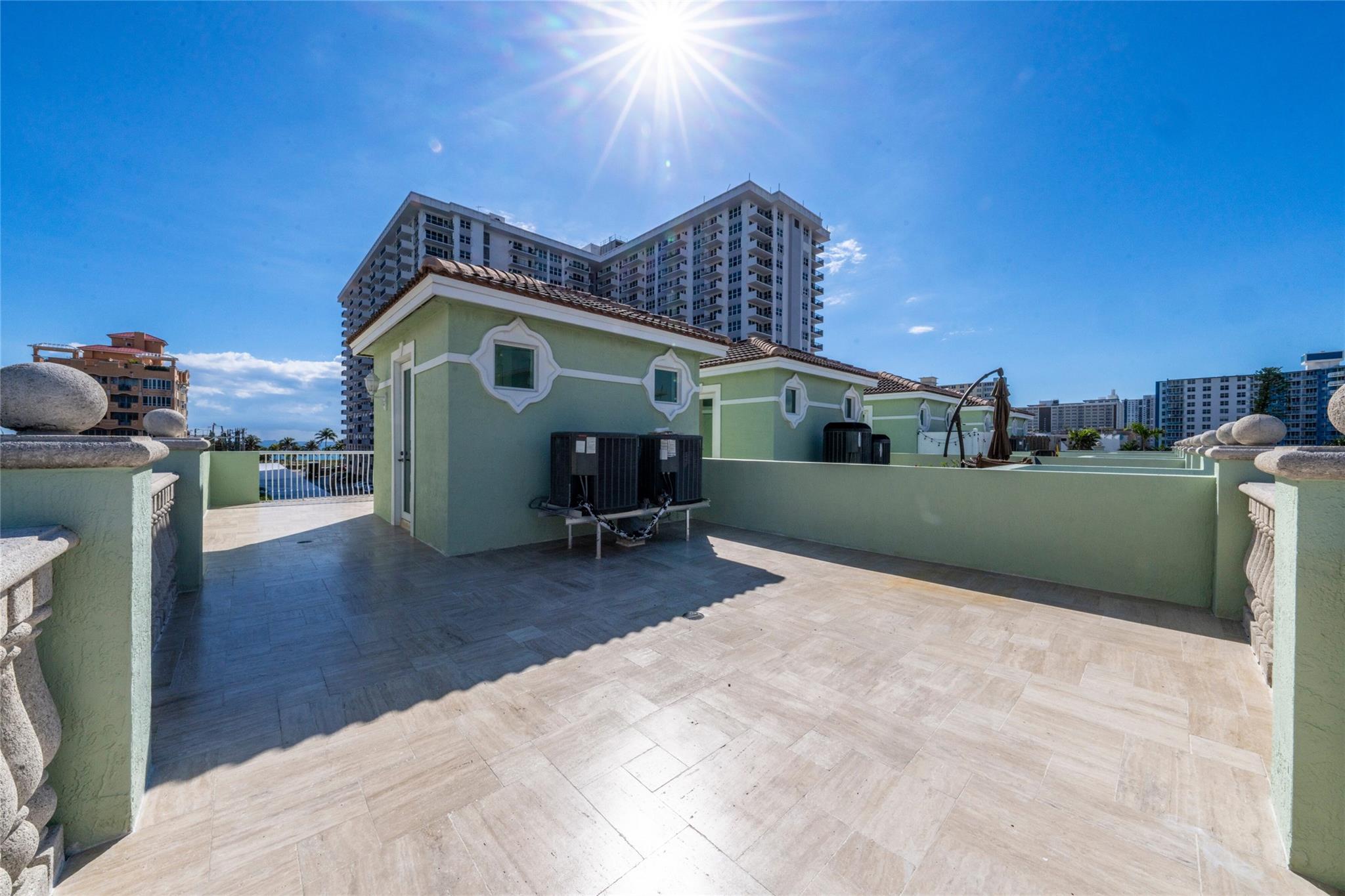 430 Sunset Dr