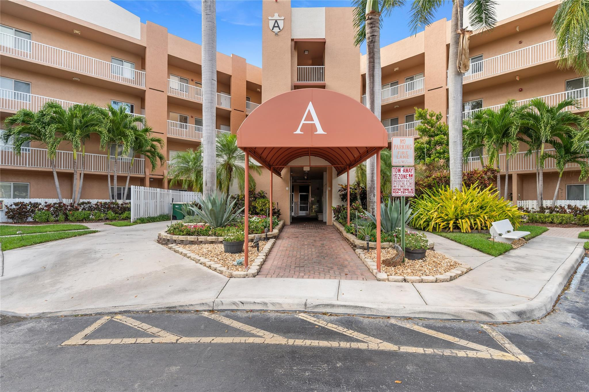 7715 Yardley Dr 113