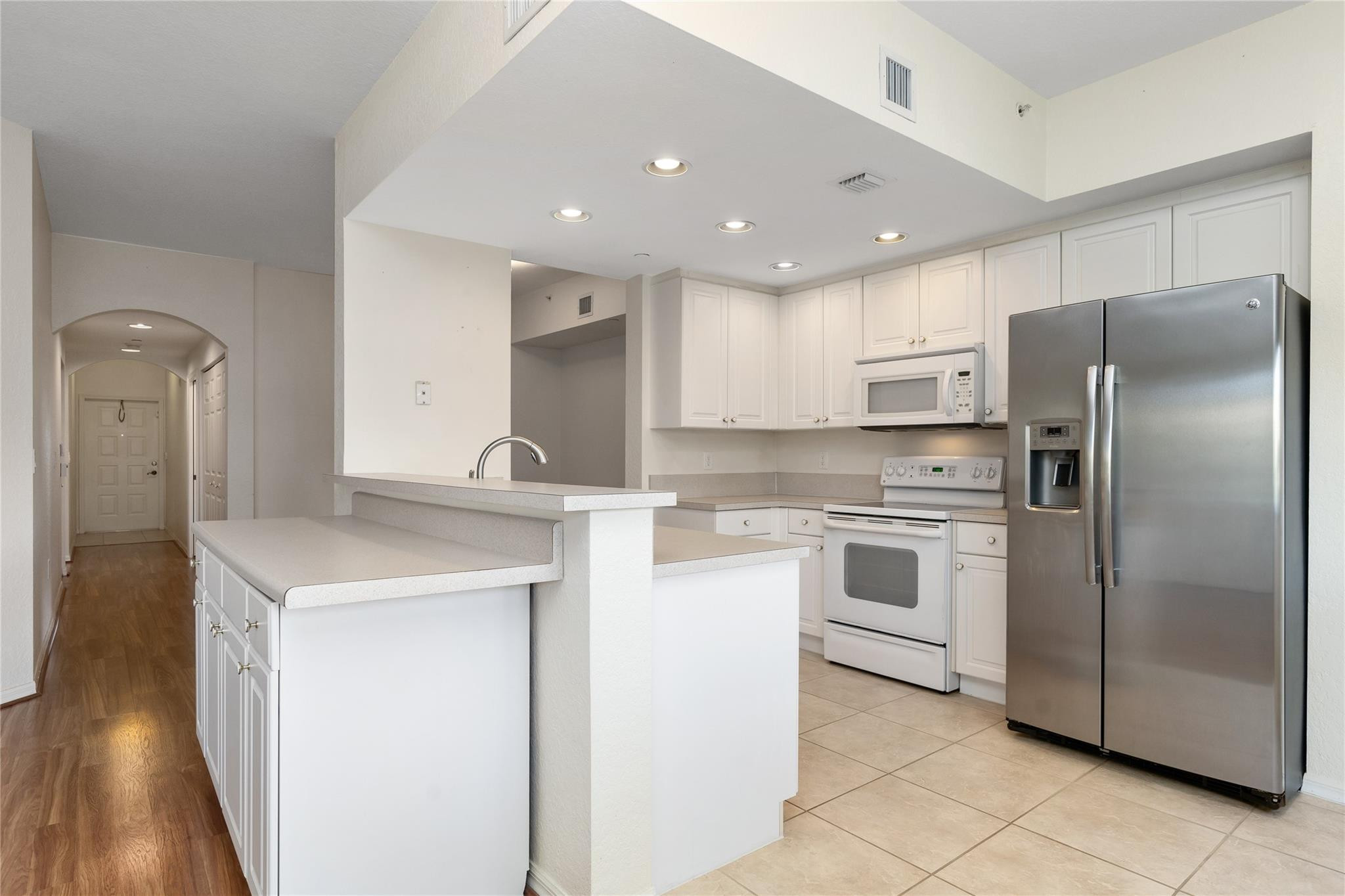 7715 Yardley Dr 113
