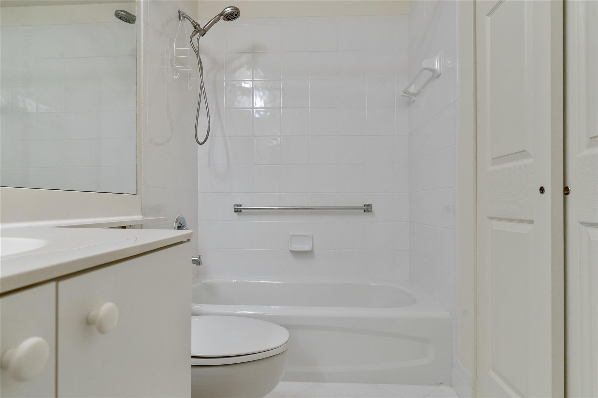 7715 Yardley Dr 113