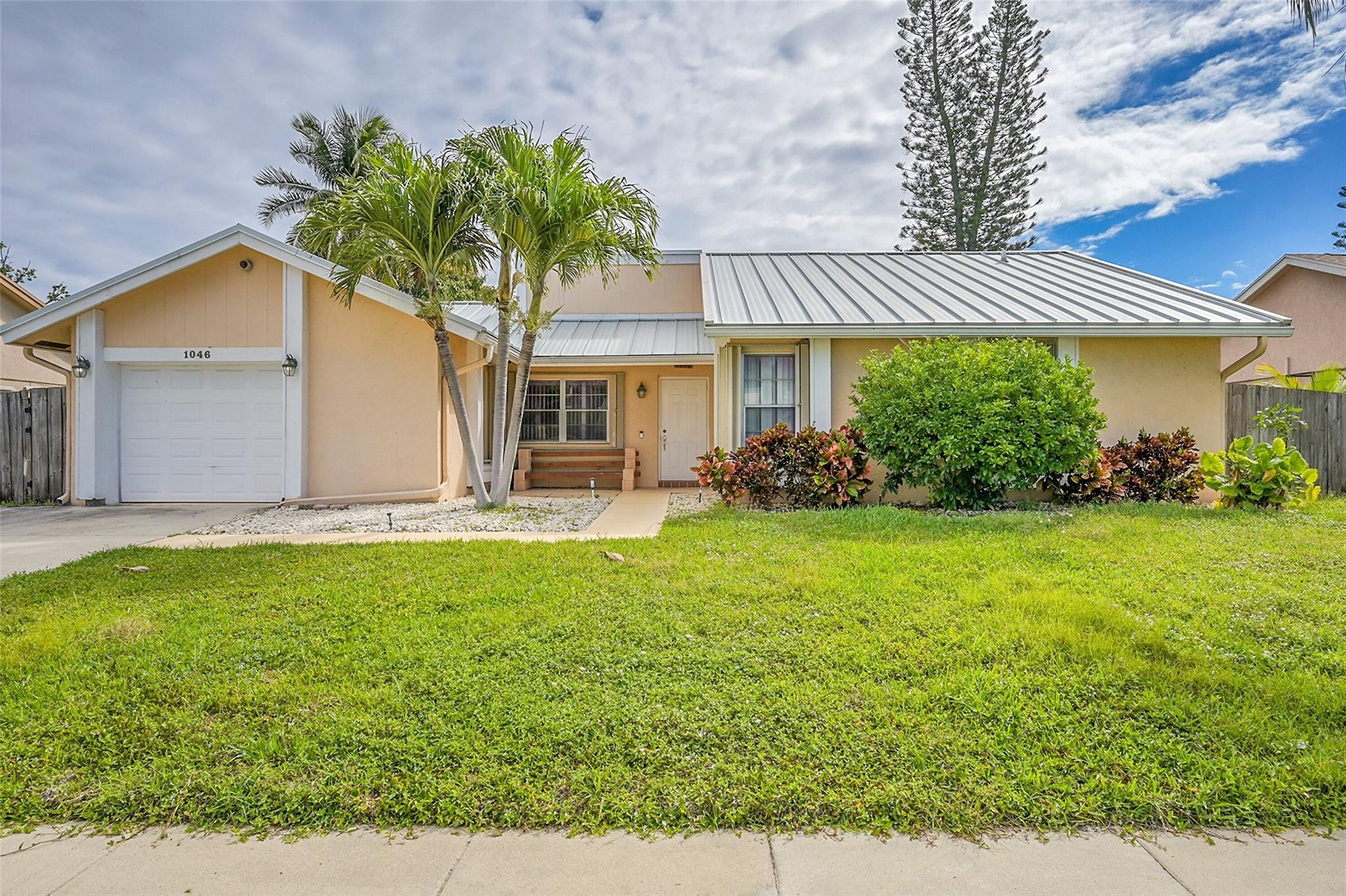 1046 NW 10th St