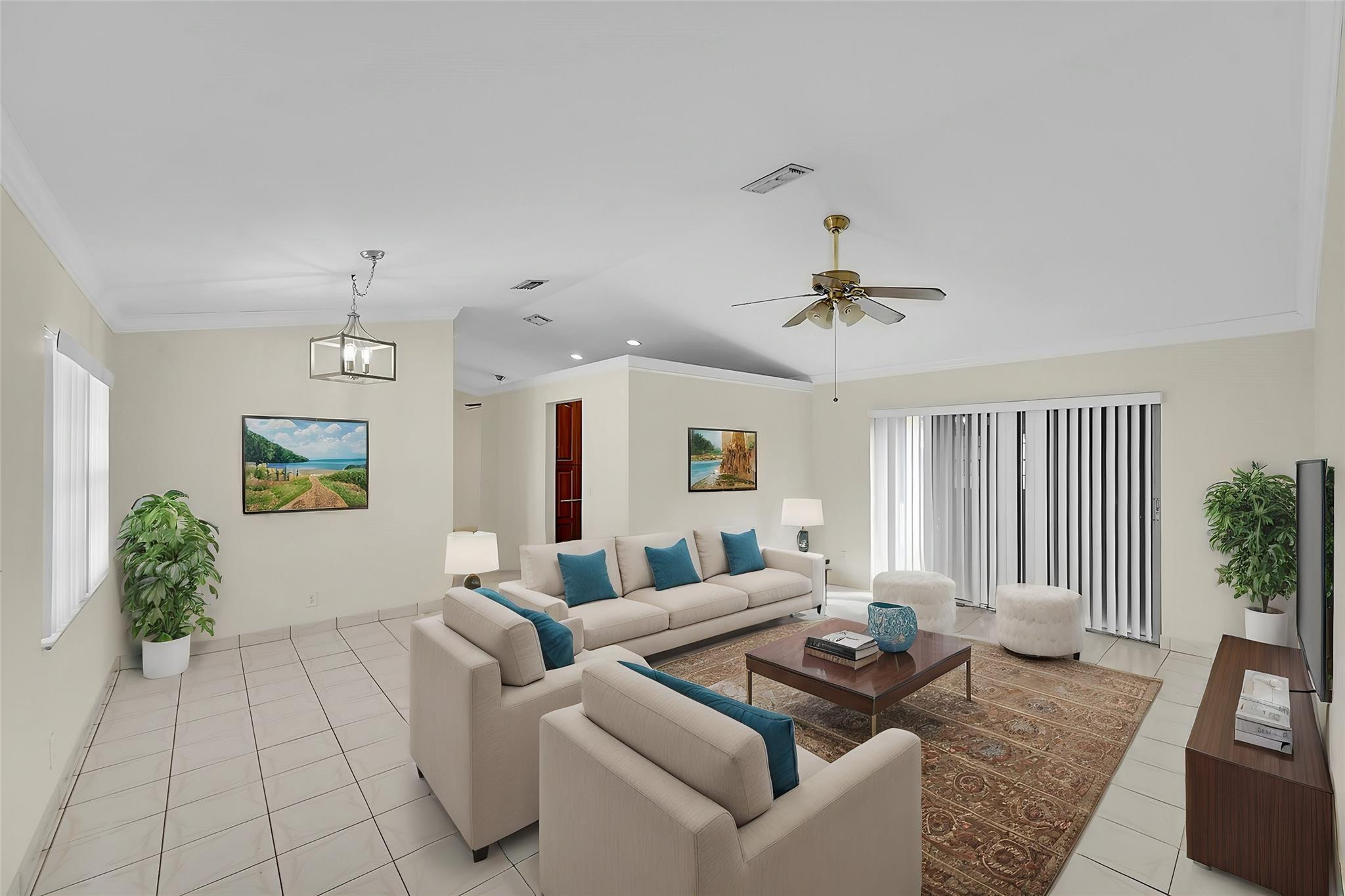 1046 NW 10th St